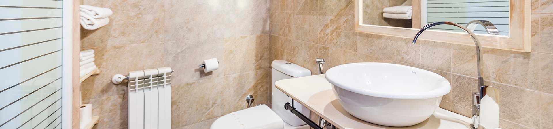 Baño Hotel Gallo Albarracín 05